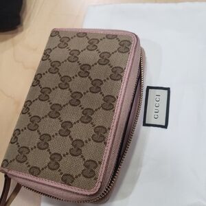 Gucci Brown and Pink Wallet Preowned